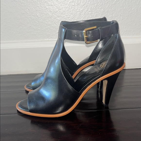 VINCE CAMUTO Black Peep-Toe Heels with Tan Sole - Picture 1 of 6